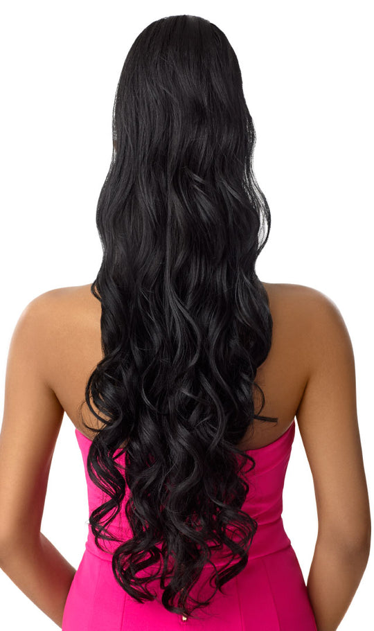 Evan 30″ | Outre Drawstring Ponytail | Pretty Quick Pony